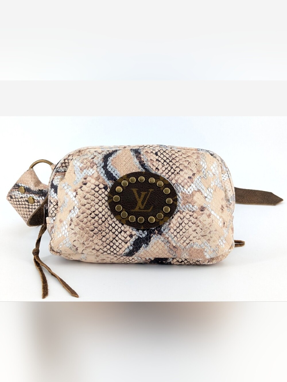 Louis Vuitton Authintic  Keep It Gyspsy Beige Snake Skin Leather Cross Body Bag